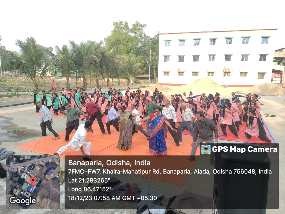 AP290341_YOGA session under NUA O (7).jpeg